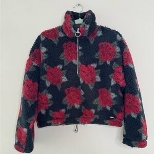 Hollister Crop Sherpa Rose Quarter Zip High Neck Pullover Size Small
